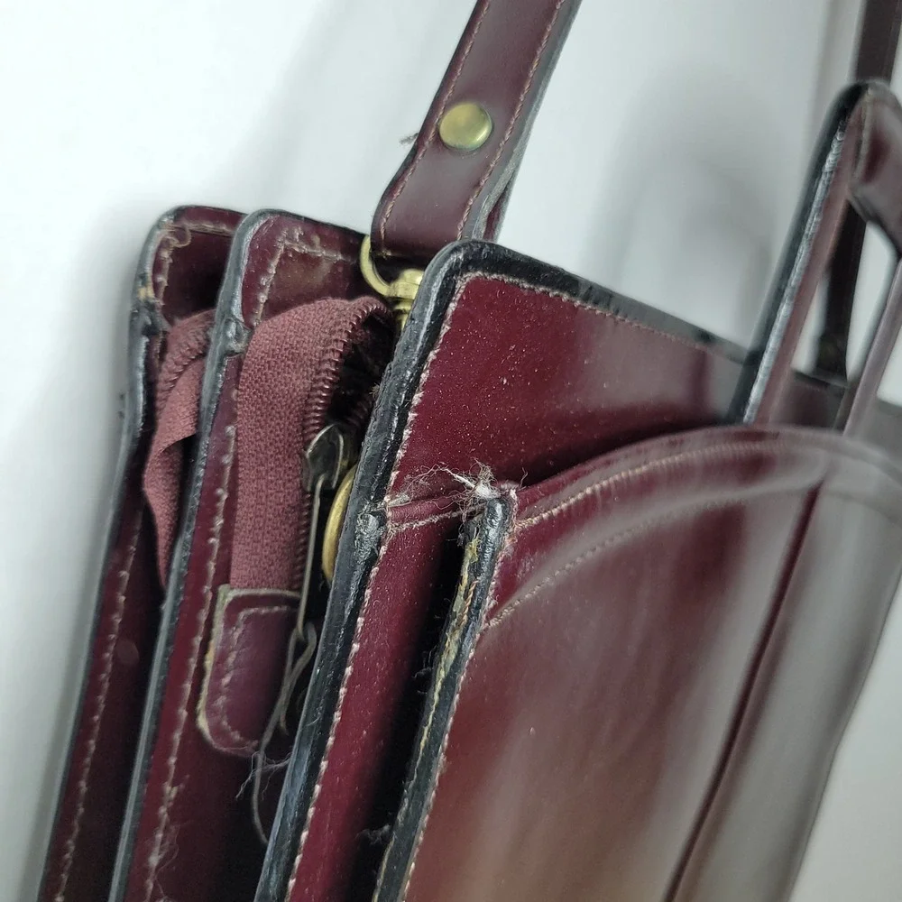 Vintage Mallard Classic Burgundy Leather Portfolio Attache Bag Top Handle Strap